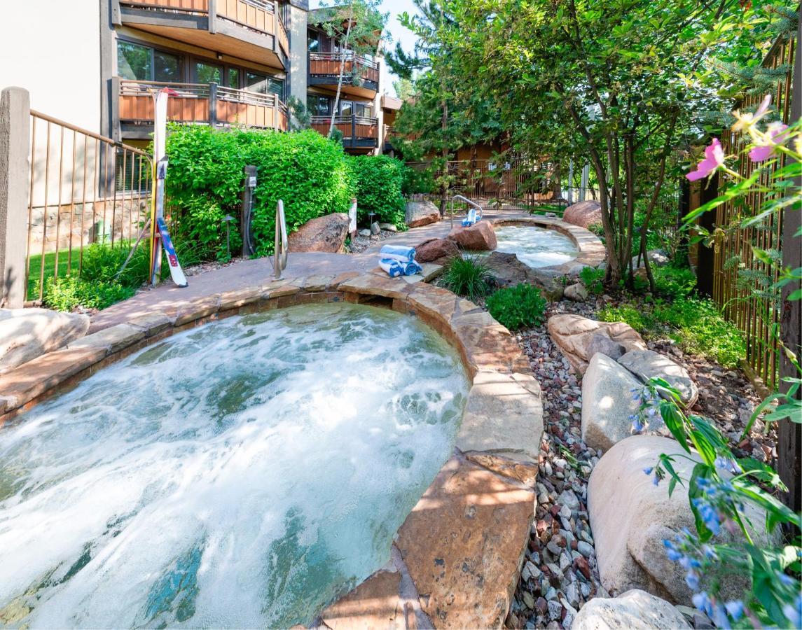 Laurelwood Condominiums 408 スノーマス・ビレッジ エクステリア 写真